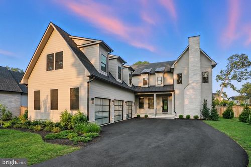 1111 Ingleside Ave, MCLEAN, VA, 22101-2131 | Card Image