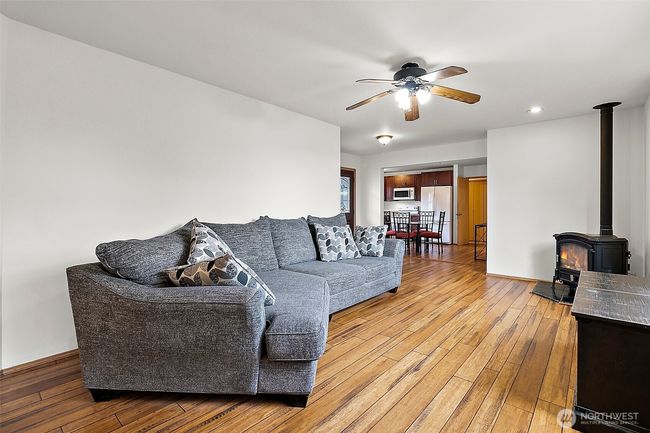 1165 Harding St, House other with 3 bedrooms, 2 bathrooms and 1 parking in Enumclaw WA | Image 8