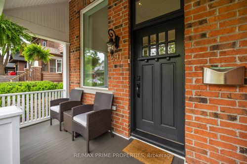 291 Kingswood Rd, Toronto, ON, M4E3N8 | Card Image