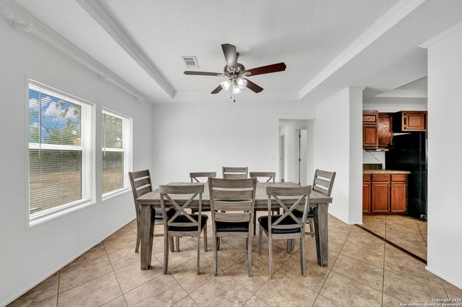 6 River Bluff Dr, House other with 4 bedrooms, 3 bathrooms and null parking in Lytle TX | Image 6