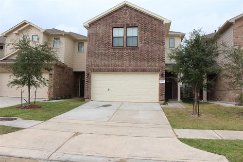 6643 Sharpstone Creek Ln, Houston, TX, 77084-7757 | Card Image