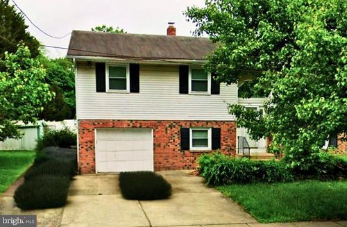 773 W Jersey Ave, Woodbury Heights, NJ, 08097-1353 | Card Image