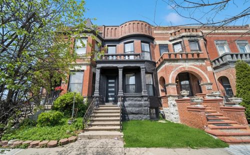 814 E 48th St, CHICAGO, IL, 60615-1606 | Card Image