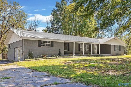 945 Thrasher Rd, Altoona, AL, 35952-7815 | Card Image