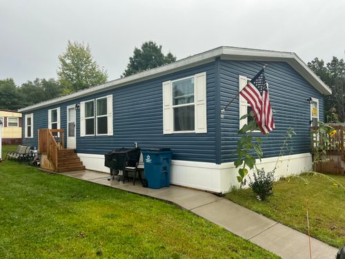 283 Timber Ln, Battle Creek, MI, 49037-1778 | Card Image