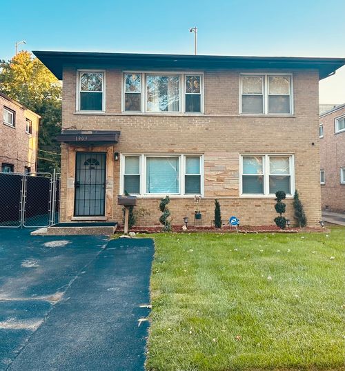 1903 171st St, East Hazel Crest, IL, 60429-1327 | Card Image