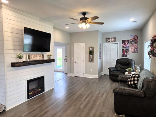 464 Hair Lake Rd, SUMMERVILLE, GA, 30747-6501 | Card Image