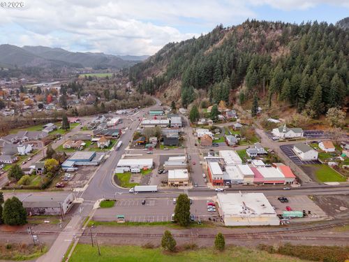 229 N First St, Drain, OR, 97435 | Card Image