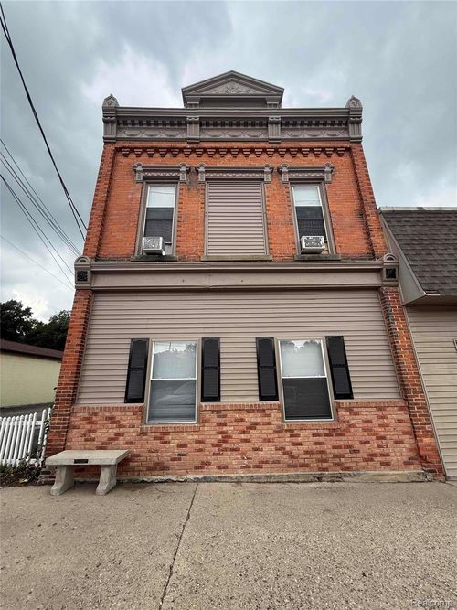 apt-4-140 S Saginaw St, Byron, MI, 48418-9584 | Card Image