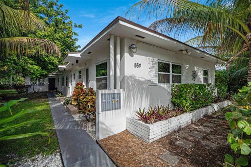 859 Ne 90th St, Miami, FL, 33138-3234 | Card Image