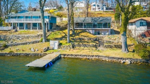 38 Ithanell Rd, Hopatcong, NJ, 07843-1846 | Card Image