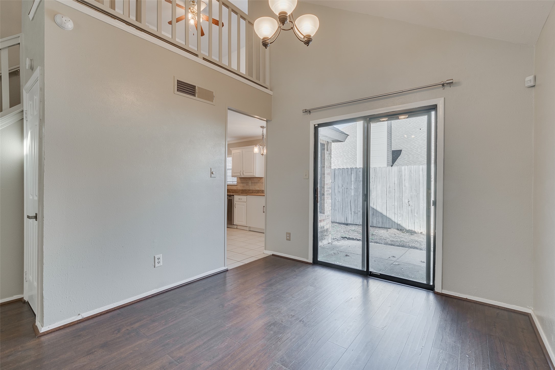 Residential Lease in Garland 4
