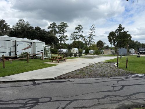 2870 Ne 103rd Ave, SILVER SPRINGS, FL, 34488-8333 | Card Image