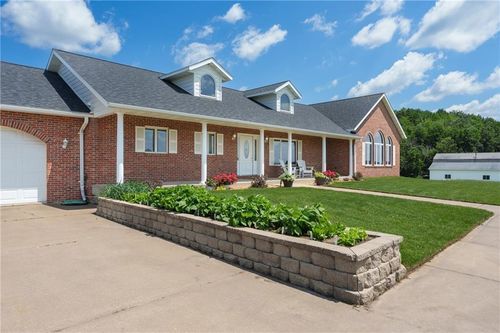 S6170 Valley Rd, Fall Creek, WI, 54742-4030 | Card Image