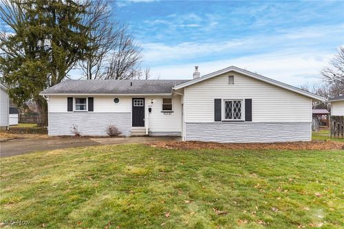 4314 Kerrybrook Dr, Youngstown, OH, 44511-1035 | Card Image