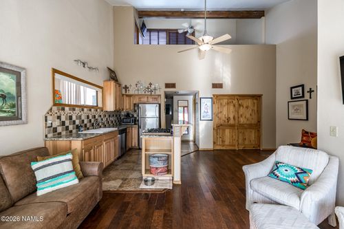 235-2650 N Valley View Rd, Flagstaff, AZ, 86004-7200 | Card Image