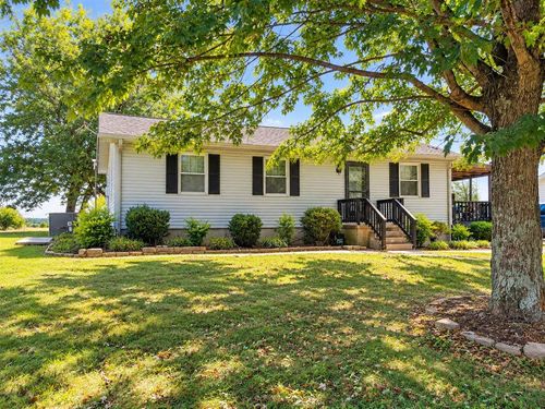 924 Harris Rd, Belton, KY, 42324-3260 | Card Image