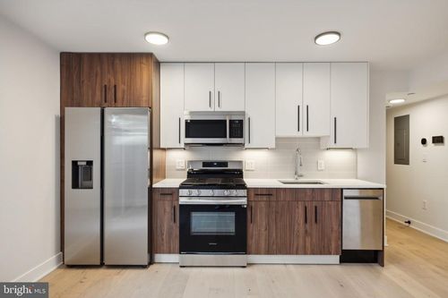 apt-3-845 19th St Ne, WASHINGTON, DC, 20002-4071 | Card Image