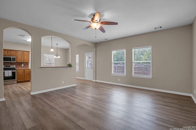 109 Lieck Cv, House other with 5 bedrooms, 4 bathrooms and null parking in Cibolo TX | Image 8