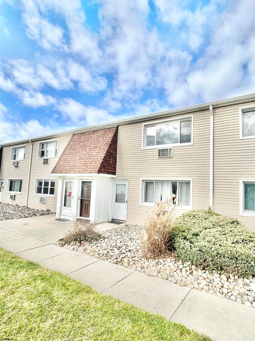 4901 Harbor Beach Blvd, Brigantine, NJ, 08203-1275 | Card Image