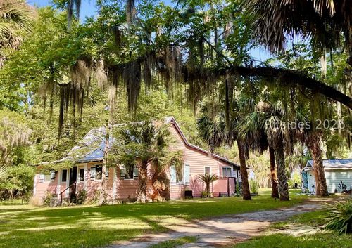 7 Maryfield Ct, Daufuskie Island, SC, 29915-9145 | Card Image