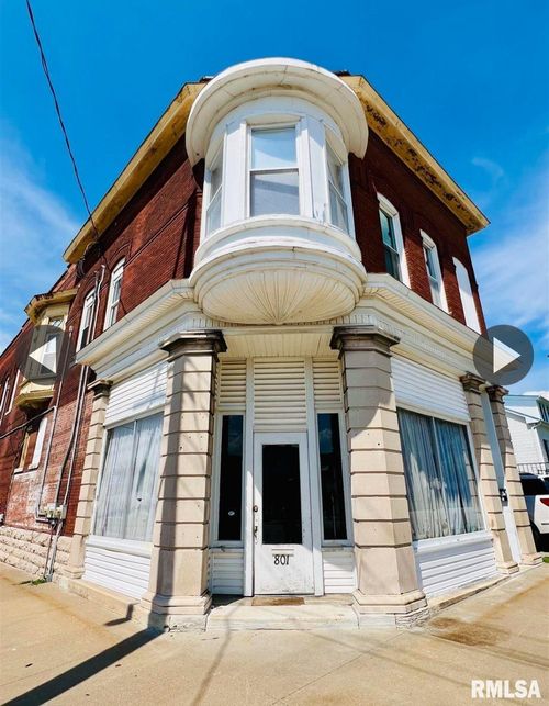 805 Monroe St, Quincy, IL, 62301-5458 | Card Image