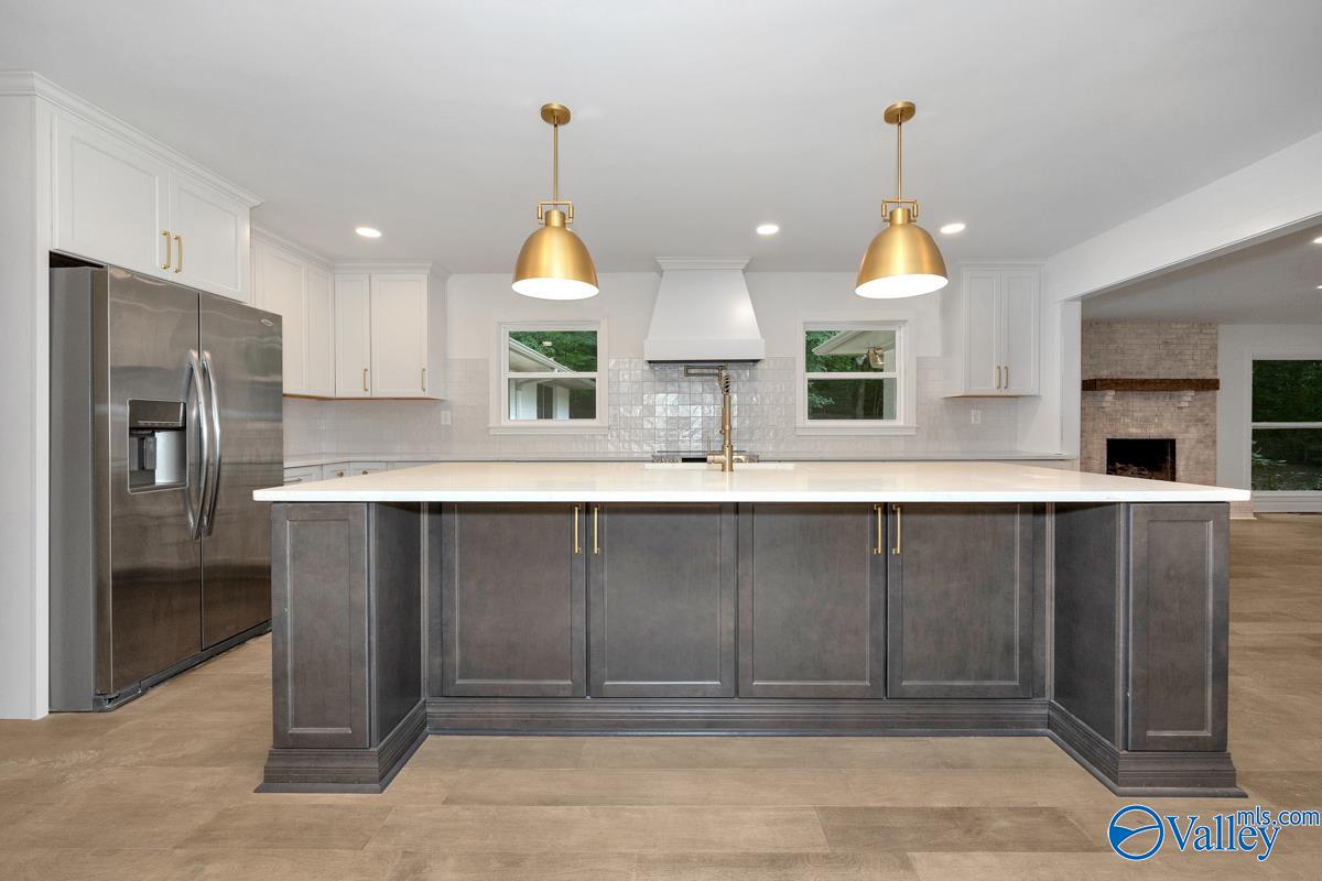 Brook Ridge Cir, Huntsville, AL 35801