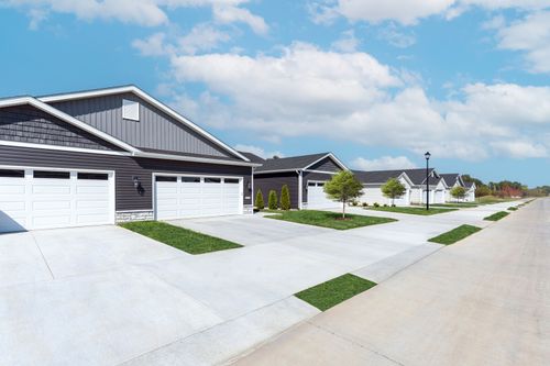 1-160 Spartan Cir, O Fallon, IL, 62269-2672 | Card Image