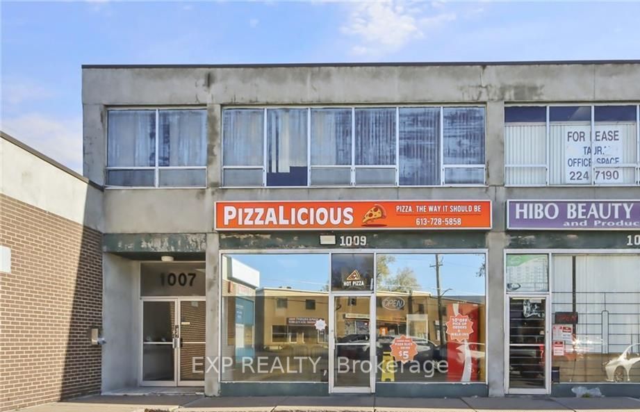 Commercial Sale in Carlington - Central Park