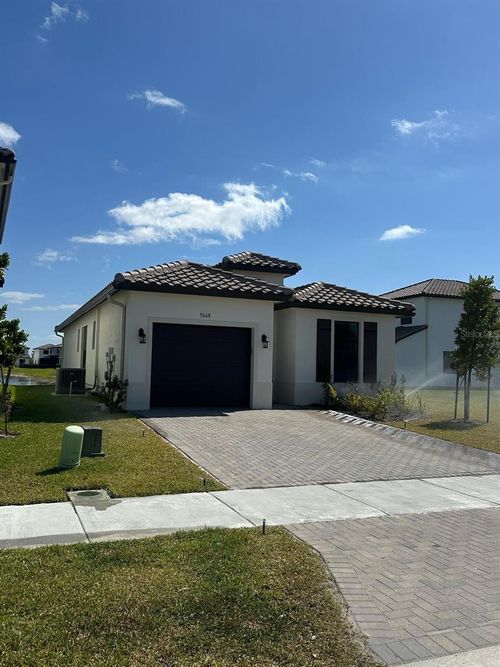 5668 Argento Dr, AVE MARIA, FL, 34142-5402 | Card Image