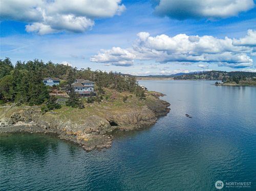 571 Golf Course Rd, Friday Harbor, WA, 98250-6062 | Card Image
