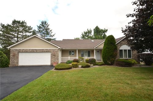 190 Weiland Woods Ln, Greece, NY, 14626-4058 | Card Image