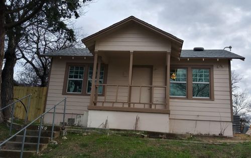 1208 E Magnolia Ave, Fort Worth, TX, 76104-5345 | Card Image