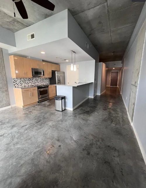 unit-411-335 W Ponce De Leon Ave, Decatur, GA, 30030-2455 | Card Image
