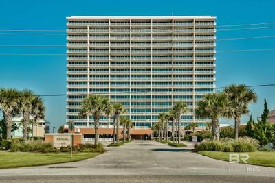 1705 - 1524 W Beach Boulevard, Condo with 2 bedrooms, 2 bathrooms and null parking in Gulf Shores AL | Image 2