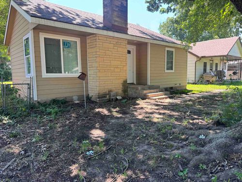 1120 N C St, Arkansas City, KS, 67005-1317 | Card Image