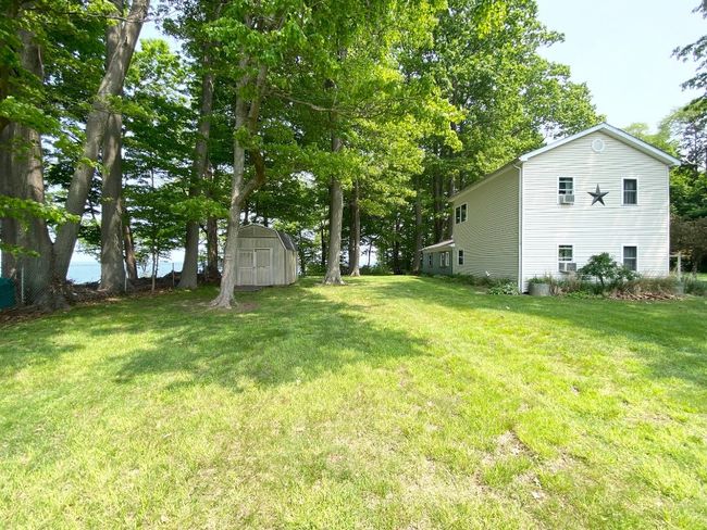 10620 N Edgewood Dr, House other with 2 bedrooms, 2 bathrooms and null parking in Lake City PA | Image 38