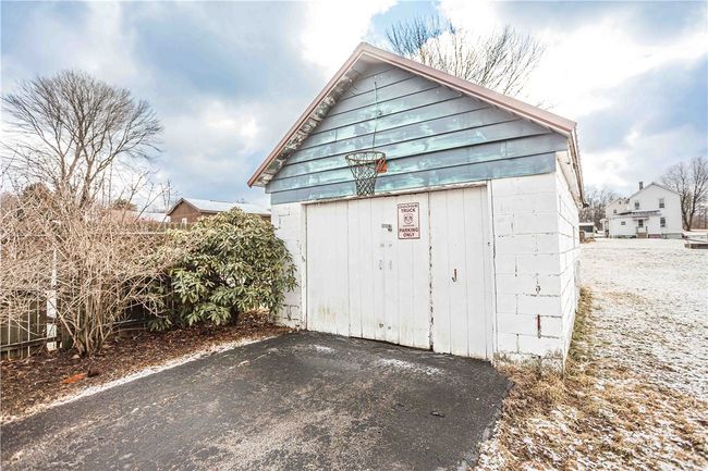 107 10 Th St, House other with 2 bedrooms, 1 bathrooms and null parking in Lucernemines PA | Image 24