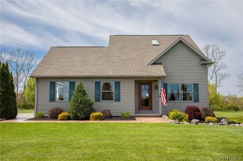 4444 Cambria Wilson Rd, Lockport, NY, 14094-8840 | Card Image