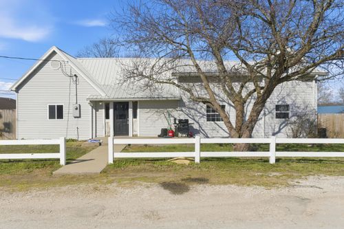 501 N Pine St, Humansville, MO, 65674-8573 | Card Image