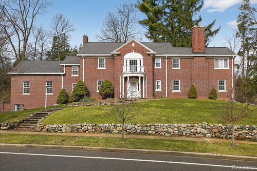 2307 Hill St, Ann Arbor, MI, 48104-2651 | Card Image