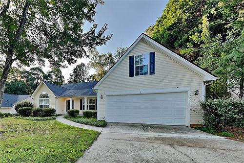 3960 Brushy Wood Dr, Loganville, GA, 30052-8832 | Card Image