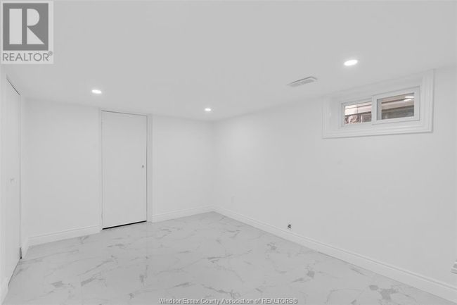 1510 Langlois Ave, House other with 4 bedrooms, 2 bathrooms and null parking in Windsor ON | Image 21