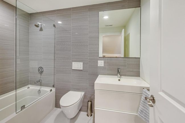 33 Sheridan Rd, House other with 5 bedrooms, 6 bathrooms and 4 parking in Highland Park IL | Image 43
