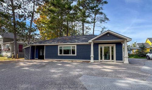 1004 Maple Ave, Bala, ON, P0C1A0 | Card Image