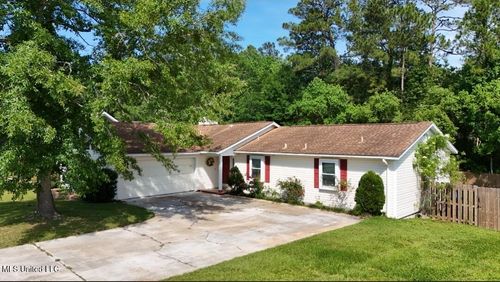 1334 Diller Rd, Ocean Springs, MS, 39564-3424 | Card Image
