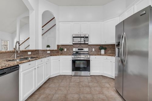 7010 E Arbor Rose Ln, Spring, TX, 77379-8530 | Card Image