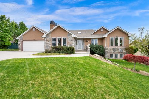 1506 Lakeview Dr, Bountiful, UT, 84010-1517 | Card Image