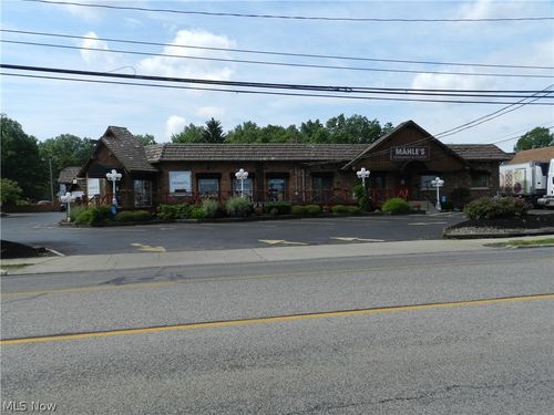 24945 Detroit Rd, Westlake, OH, 44145-2554 | Card Image