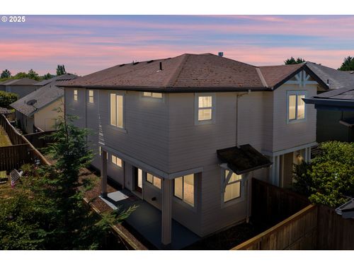 1649 Riley Ln, Eugene, OR, 97402-7556 | Card Image